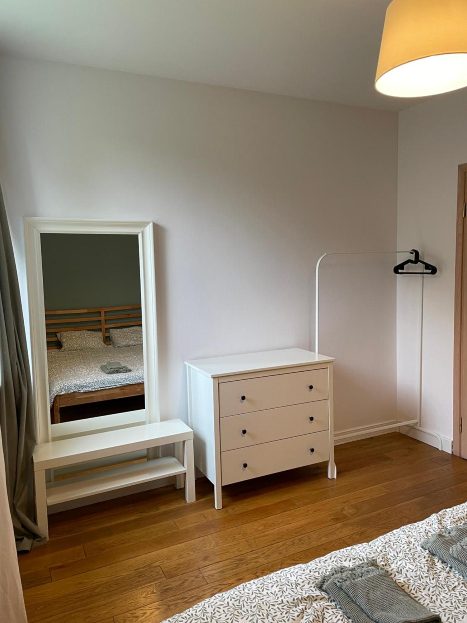 Family Apartment On Saska Kepa Varsóvia Exterior foto